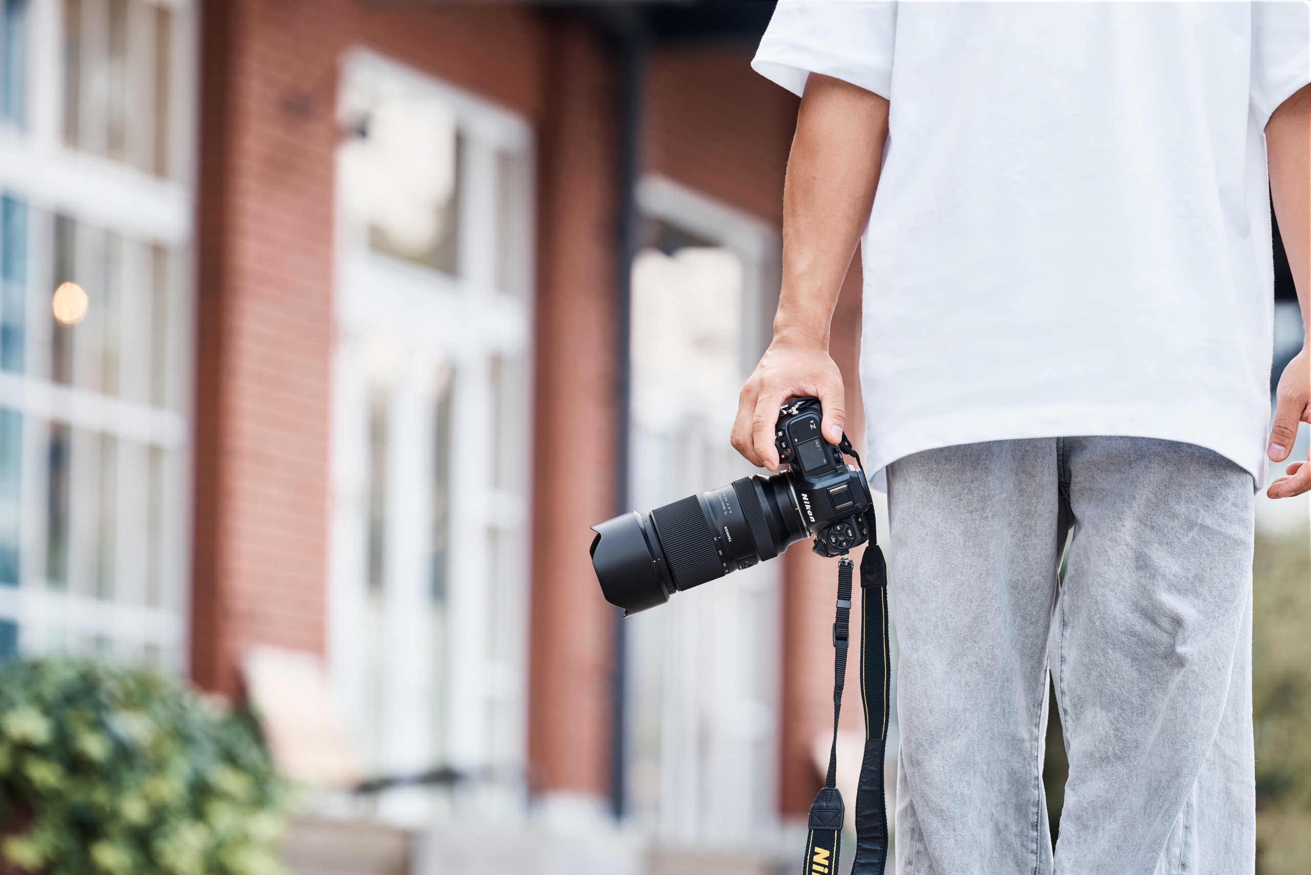 TAMRON Announces the Class-Leading Compact and Lightweight Telephoto Zoom 70-180mm F/2.8 Di III VC VXD G2