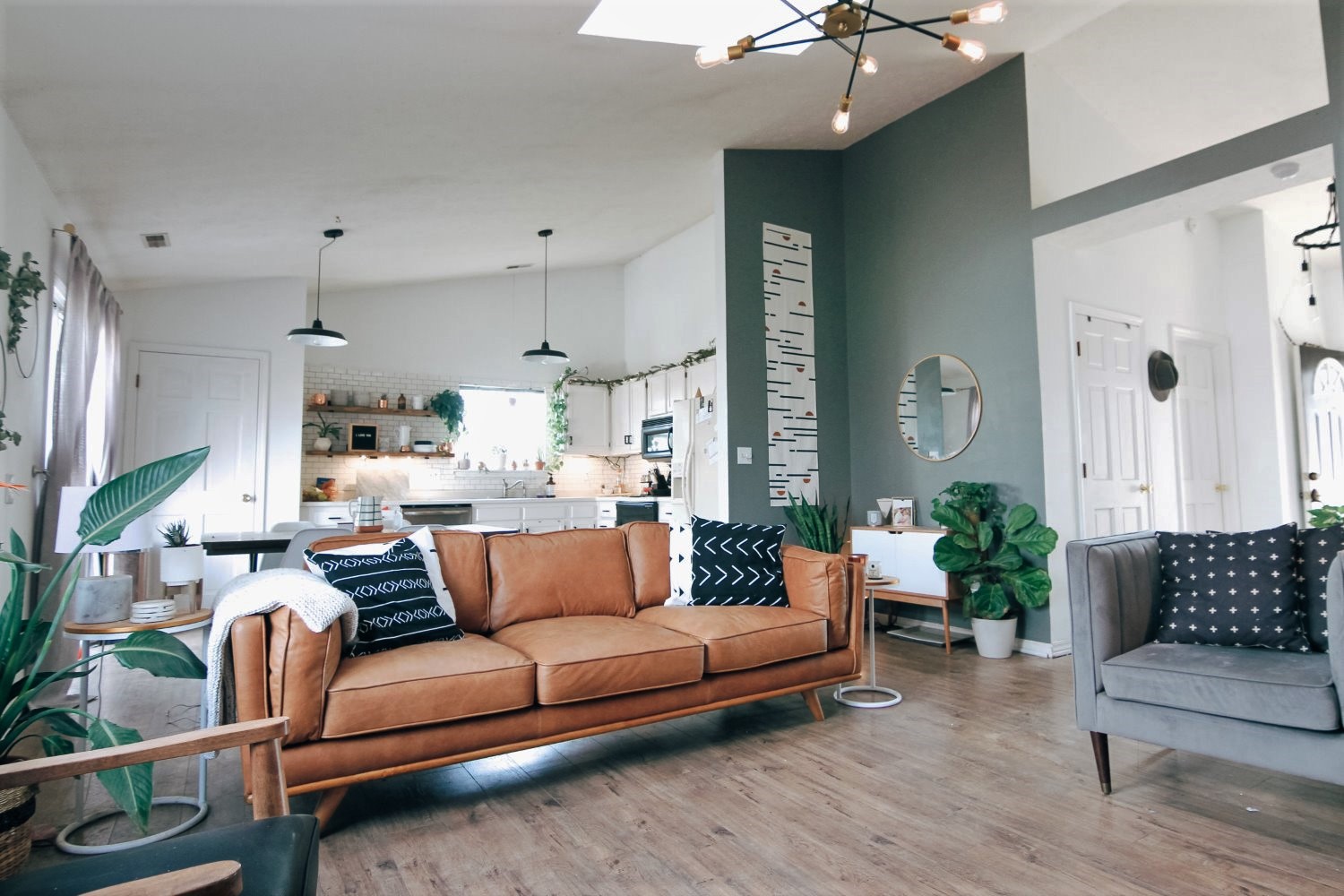 house interior automatic exposure bracketing